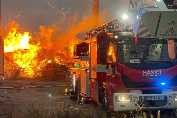 Пожар третьей степени в районе Дубы в Кладно